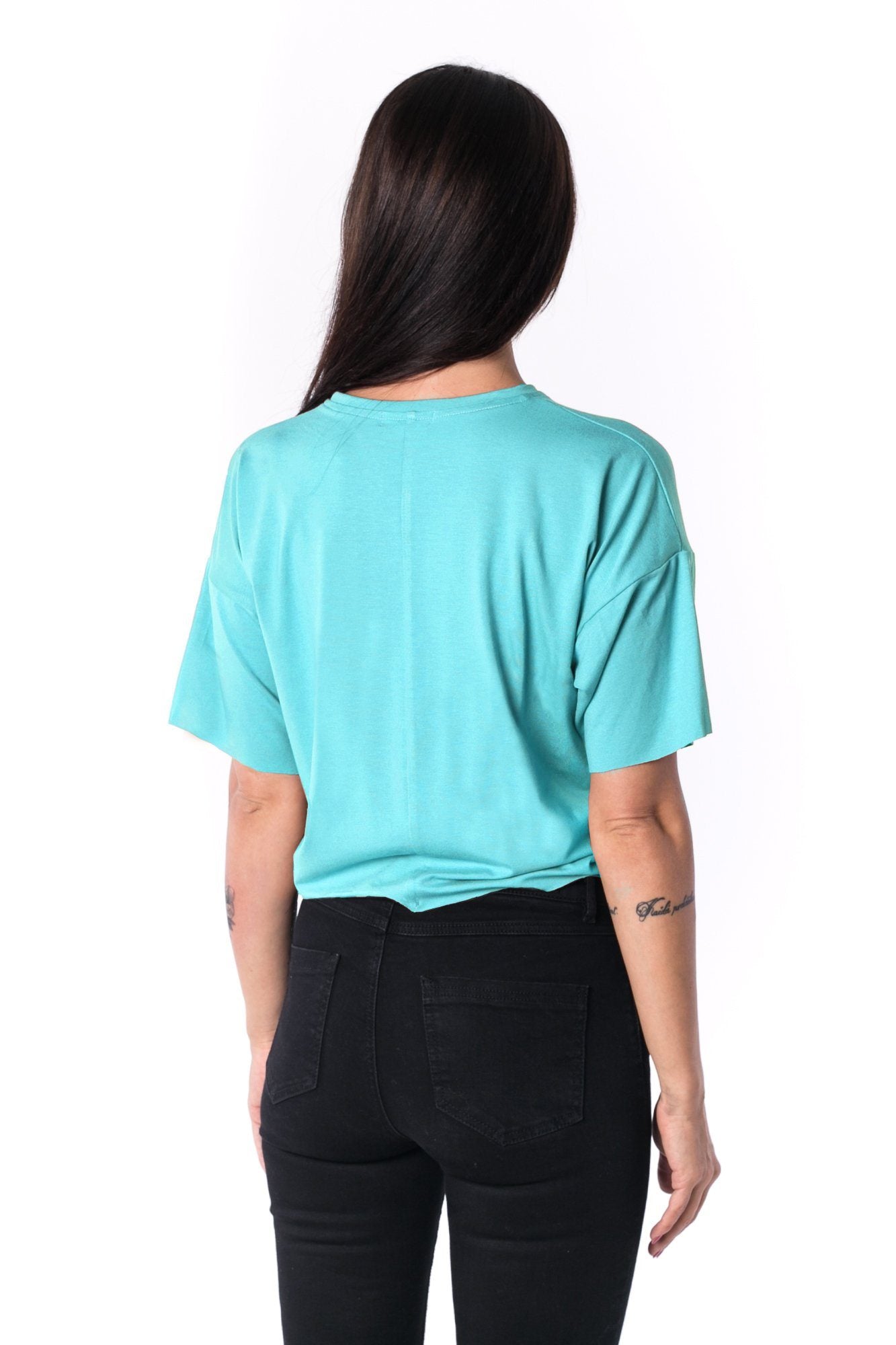 TheG Woman Paneled Oversize Crop Tee 17 // tyrkys