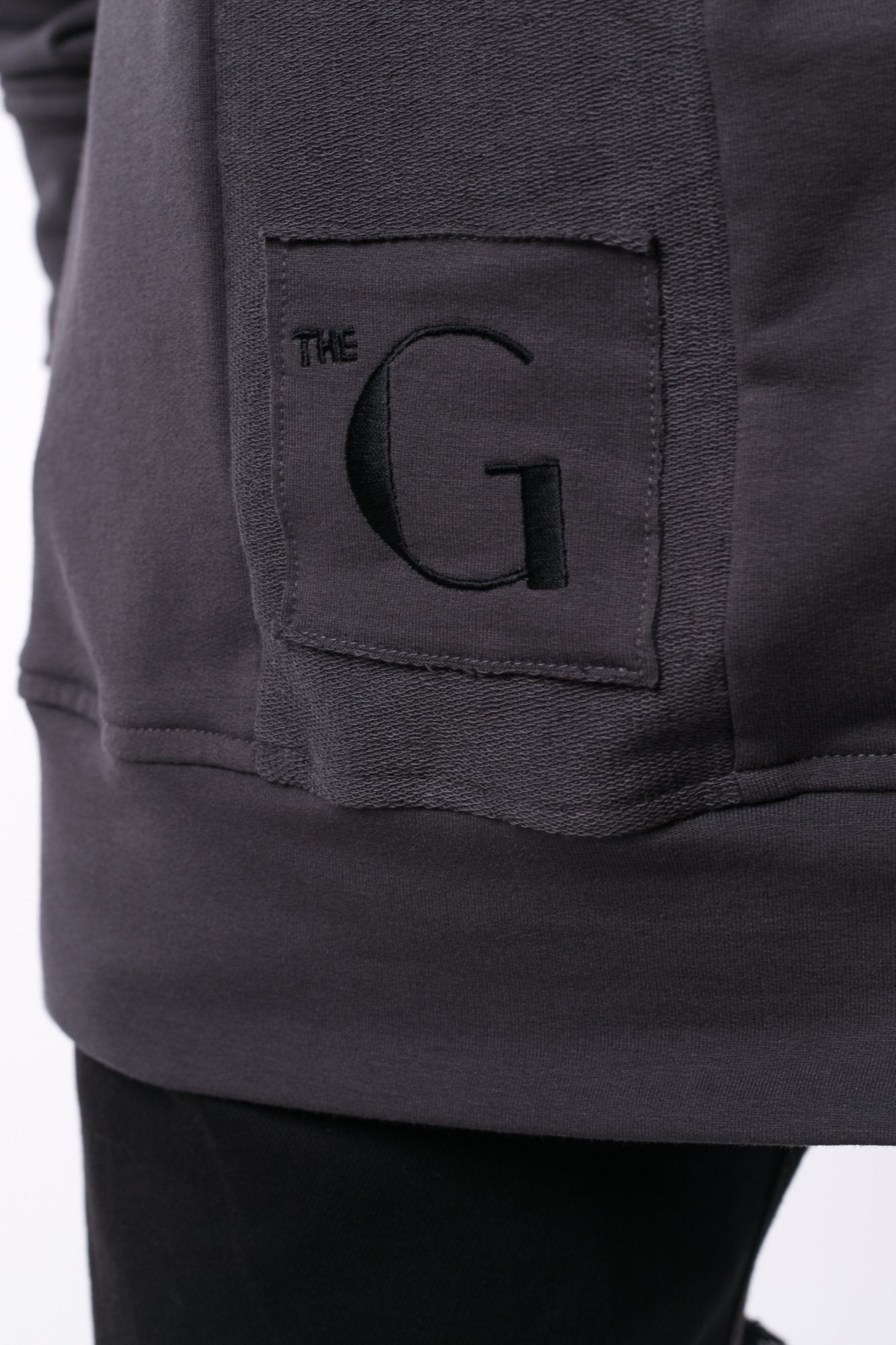 The Man Paneled Hoody 17 // drevené uhlie