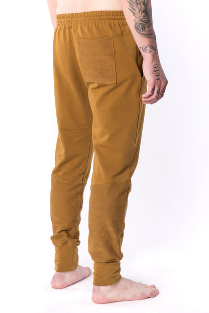 The Man Panelled Jogger 17 // umber