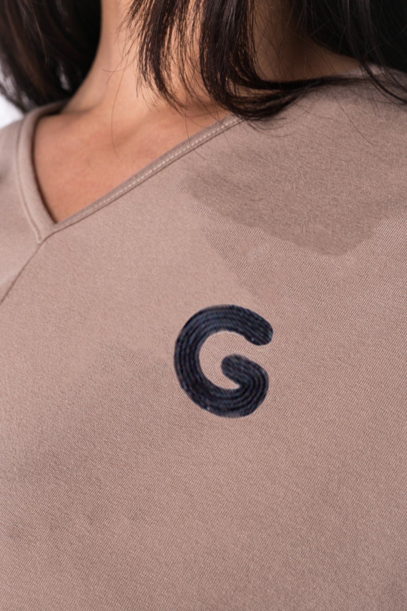 TheG Woman Paneled Oversize Crop Tričko s výstrihom do V 17 // mocca